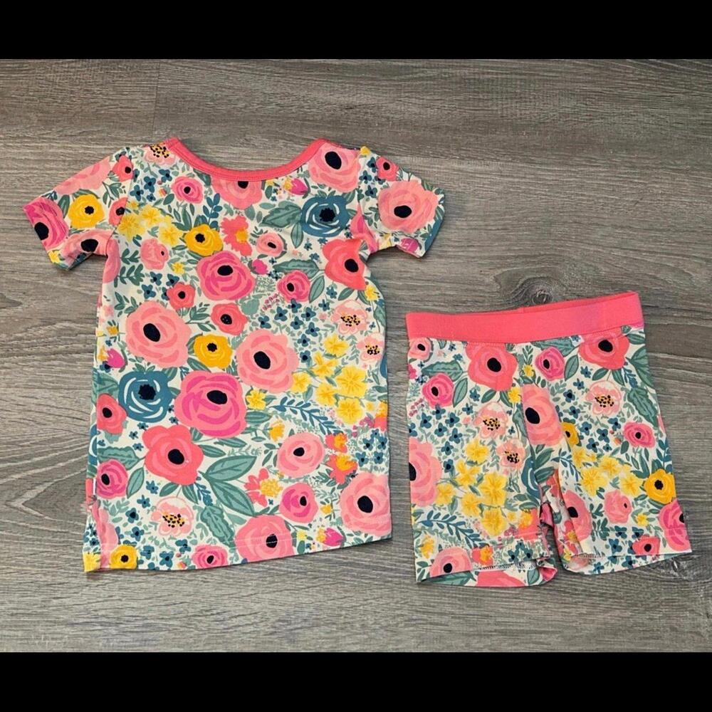 Little Sleepies secret garden 2 piece short set